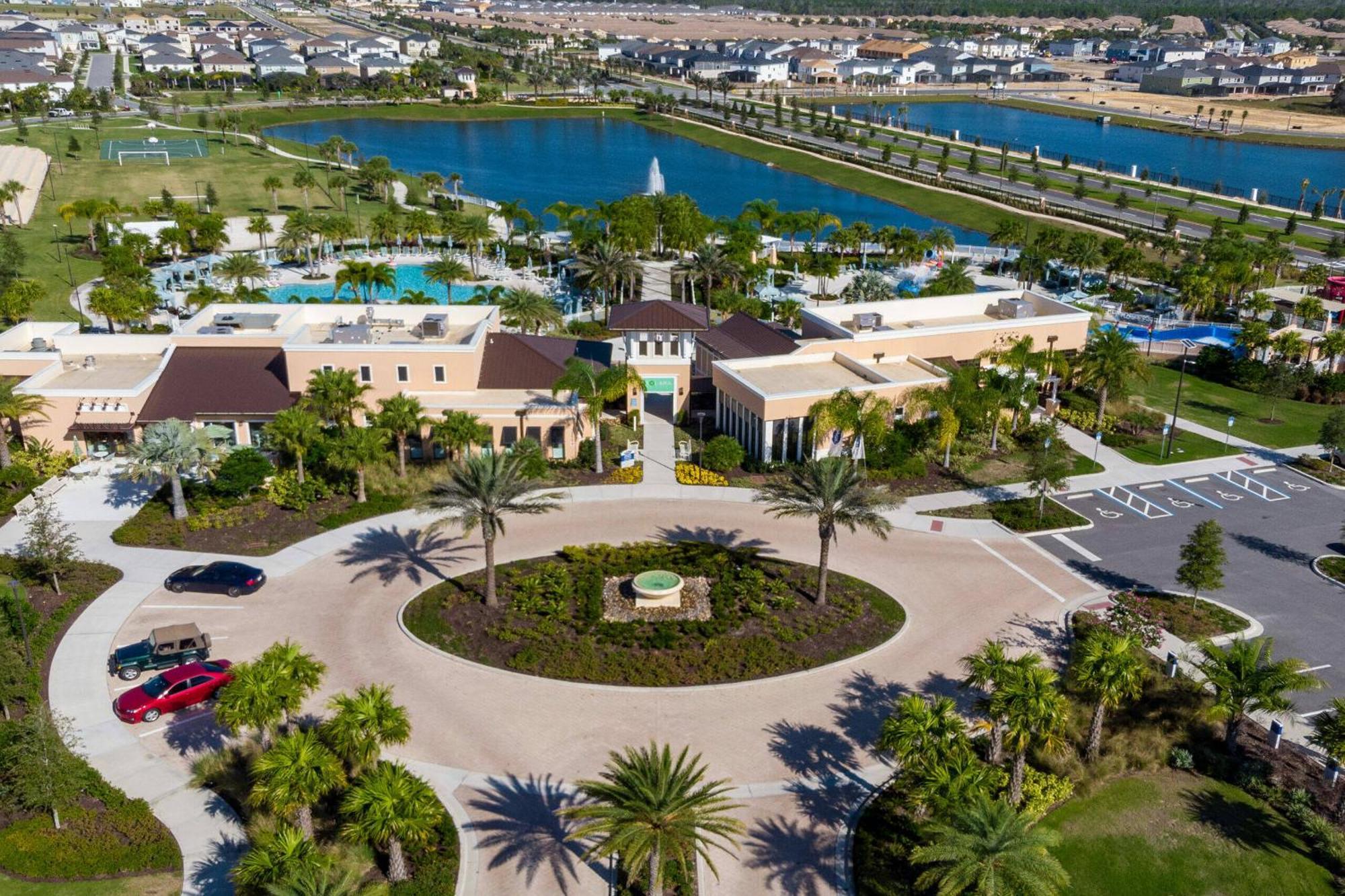 Brand New 9Bedrooms At Solara Resort Davenport Exterior photo